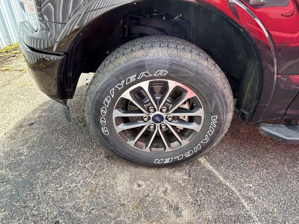 Ford F-150 Lariat 4WD SuperCab 8' Box 2019