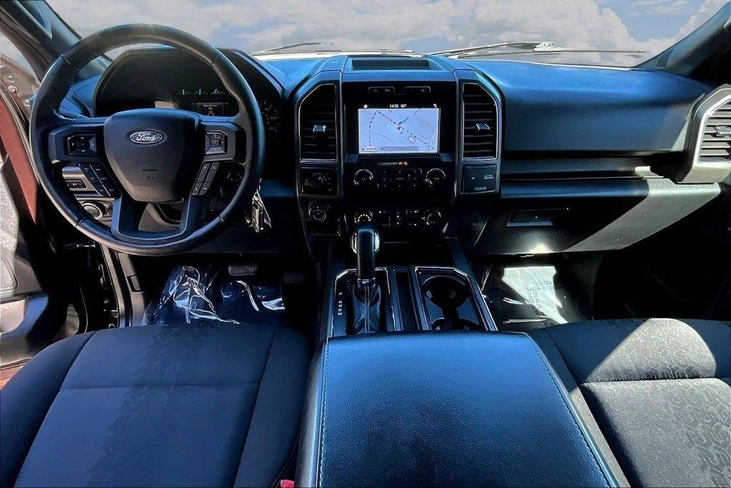 Ford F-150 Lariat 4WD SuperCab 8' Box 2019