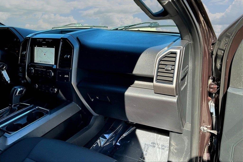 Ford F-150 Lariat 4WD SuperCab 8' Box 2019