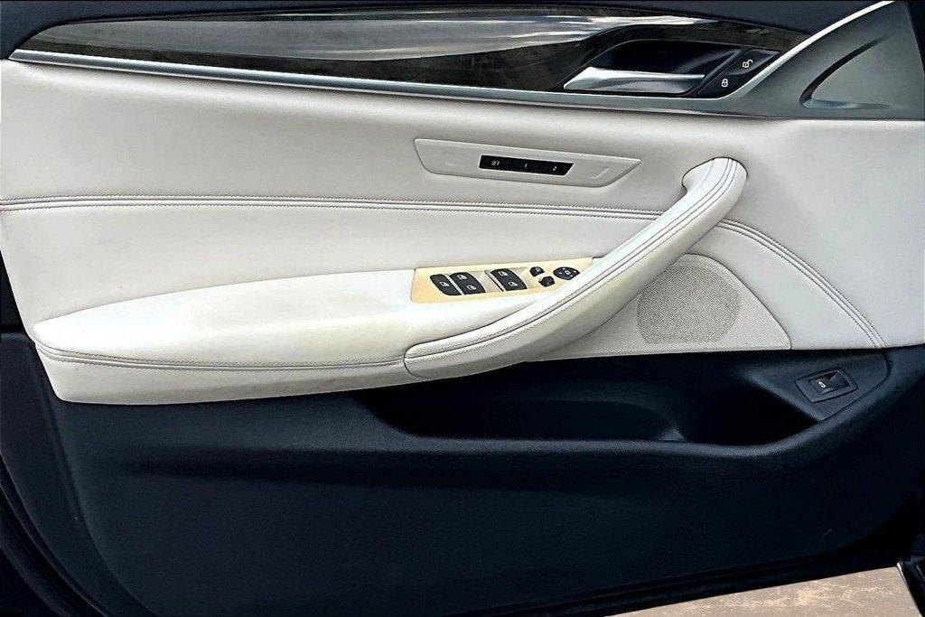 BMW 5 Series 540i xDrive Sedan 2019