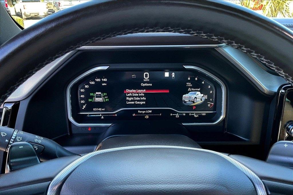 GMC Sierra 1500 4WD Crew Cab 147" Denali 2023
