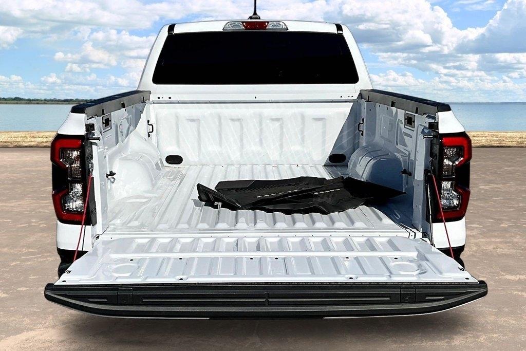 Ford Ranger XLT 4WD SuperCrew 5' Box 2025