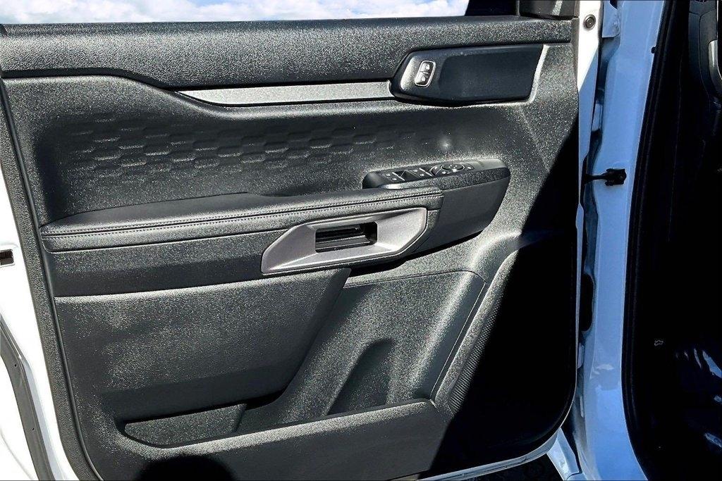 Ford Ranger XLT 4WD SuperCrew 5' Box 2025