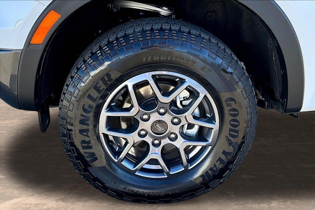 Ford Ranger XLT 4WD SuperCrew 5' Box 2025