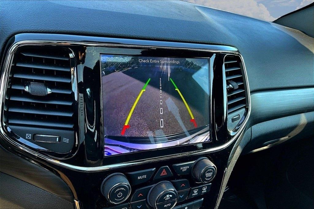Jeep Grand Cherokee Altitude 4x4 2019