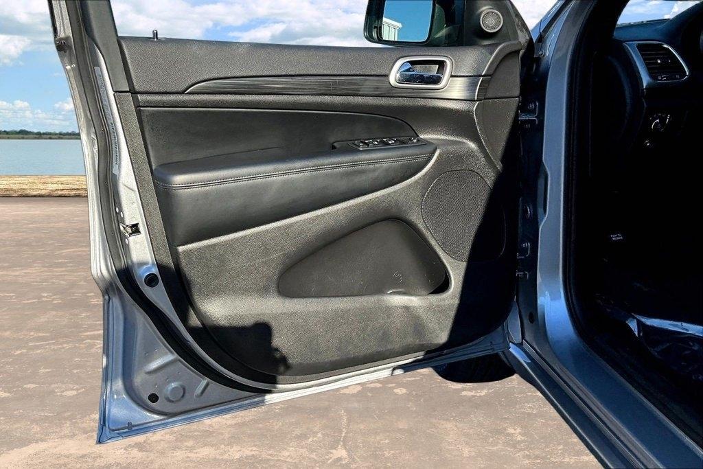Jeep Grand Cherokee Altitude 4x4 2019