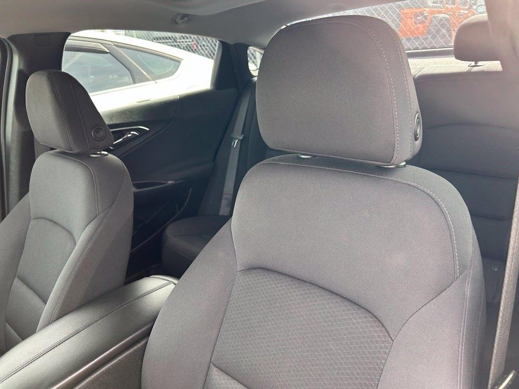 Chevrolet Malibu 4dr Sdn LT 2022