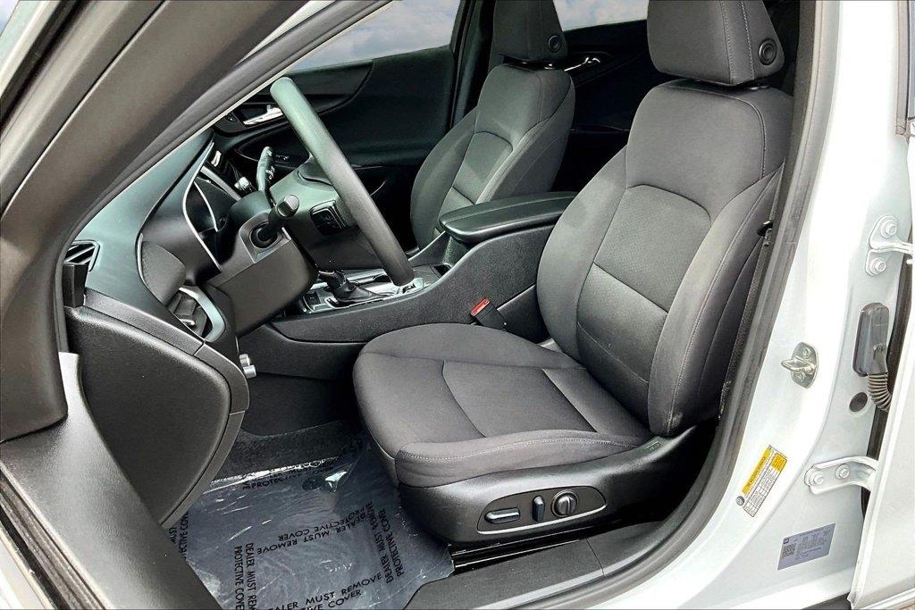 Chevrolet Malibu 4dr Sdn LT 2022