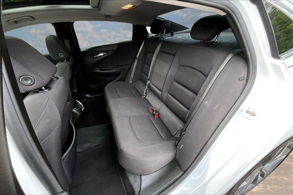 Chevrolet Malibu 4dr Sdn LT 2022