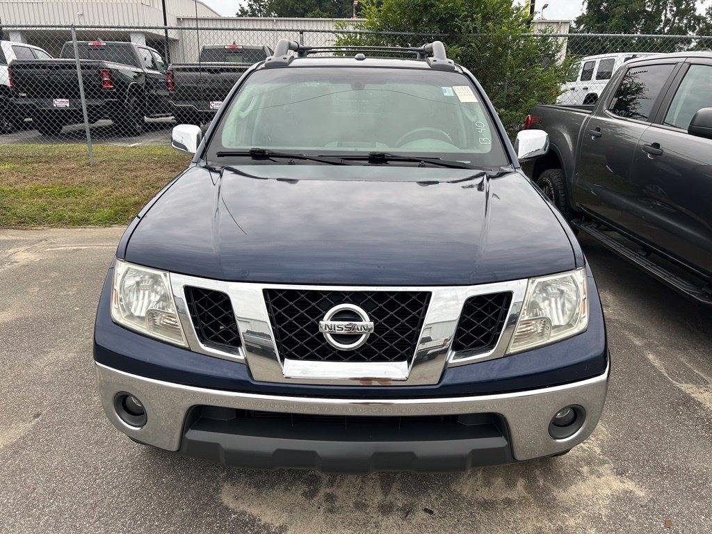 Nissan Frontier 2WD Crew Cab SWB Auto LE 2010