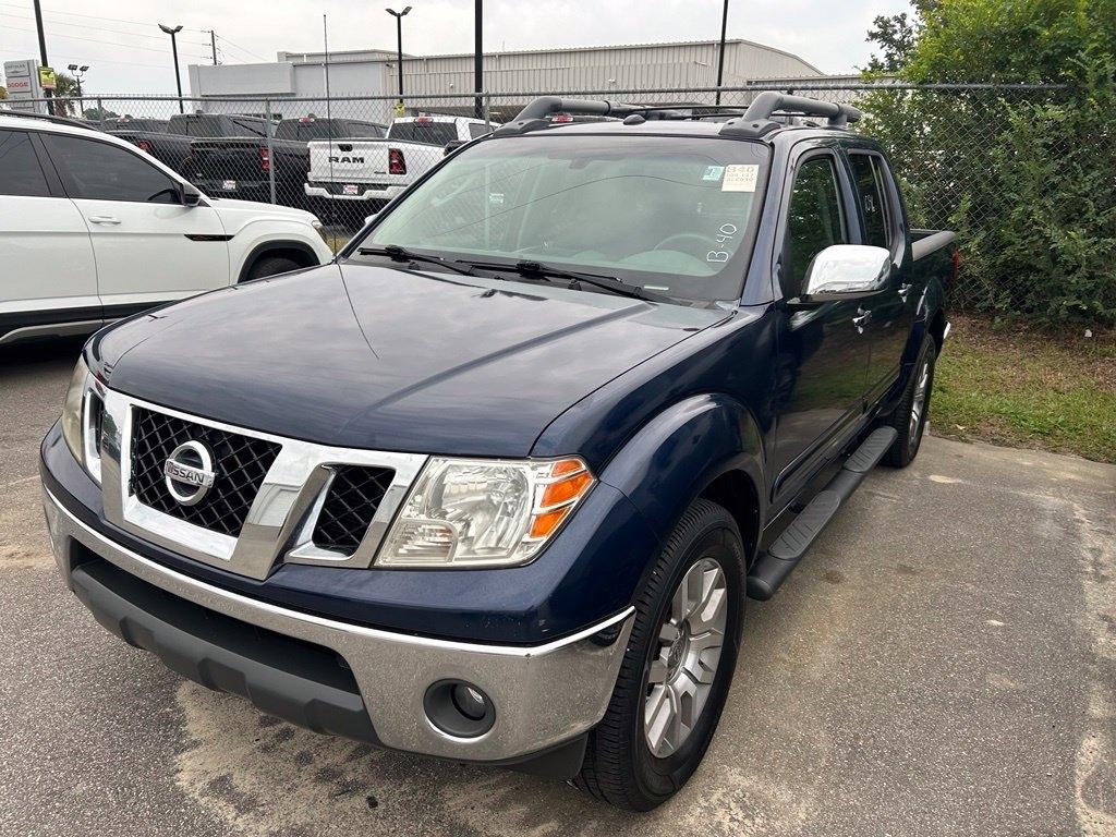 Nissan Frontier 2WD Crew Cab SWB Auto LE 2010