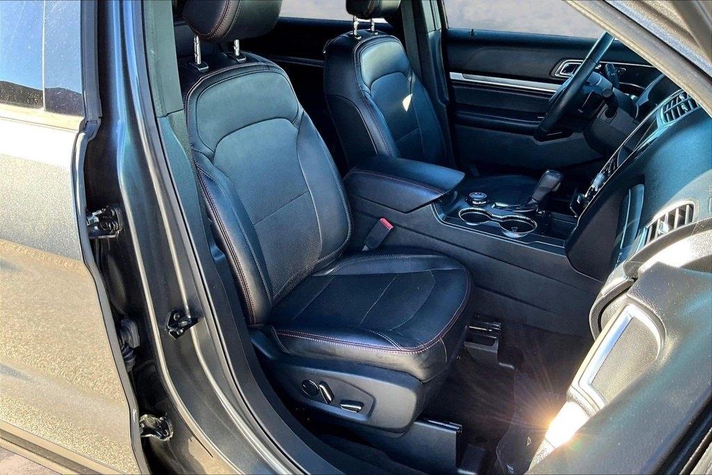 Ford Explorer Sport 4WD 2017