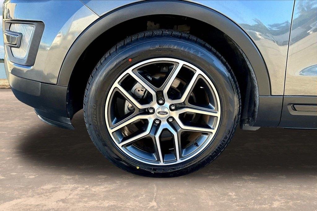 Ford Explorer Sport 4WD 2017