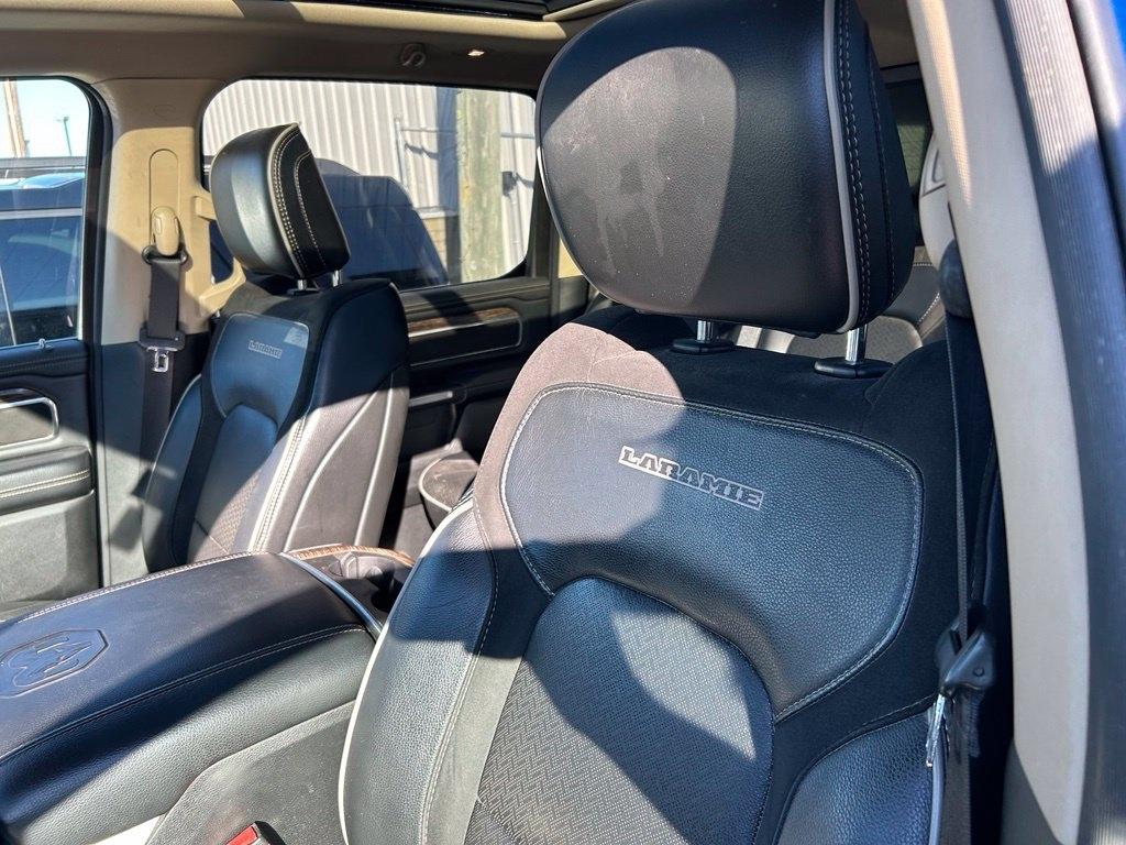 RAM 1500 Laramie 4x4 Crew Cab 5'7" Box 2019