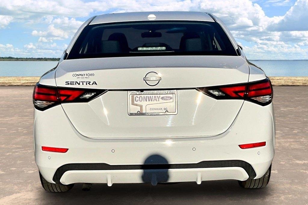 Nissan Sentra SV CVT 2025