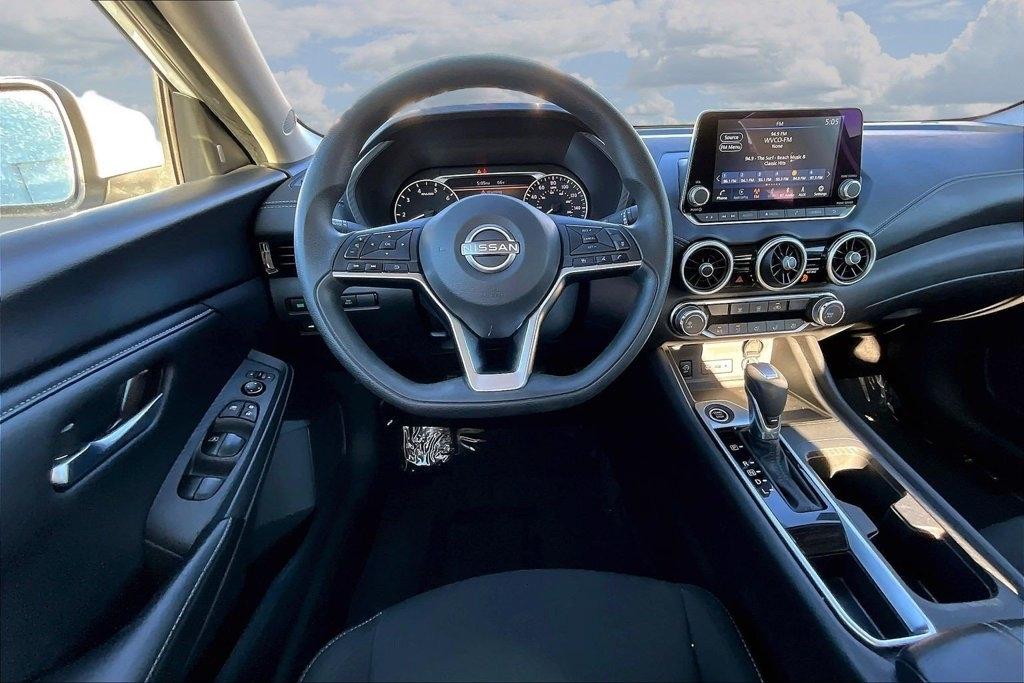 Nissan Sentra SV CVT 2025