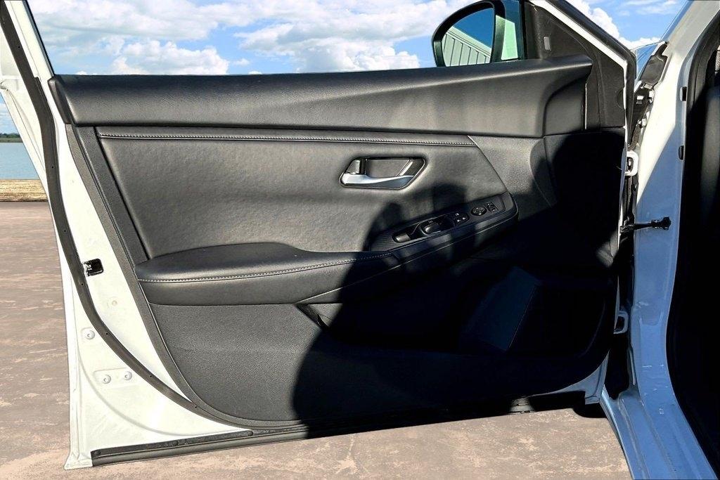 Nissan Sentra SV CVT 2025