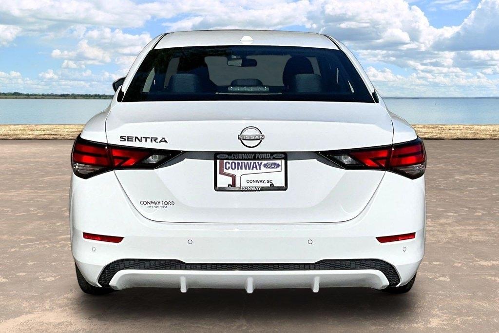 Nissan Sentra SV CVT 2025
