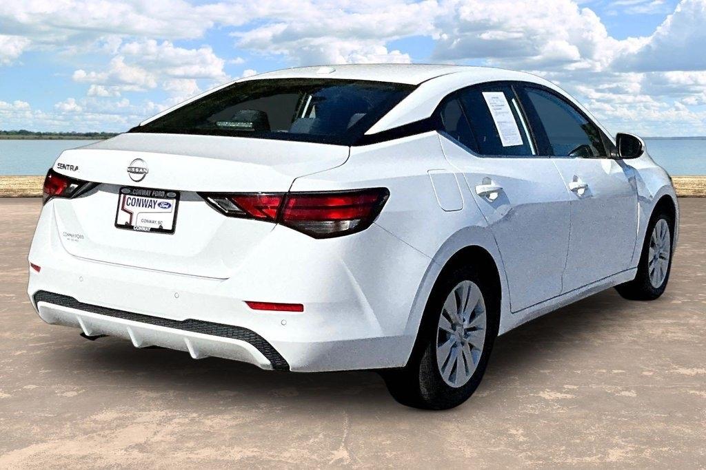 Nissan Sentra SV CVT 2025