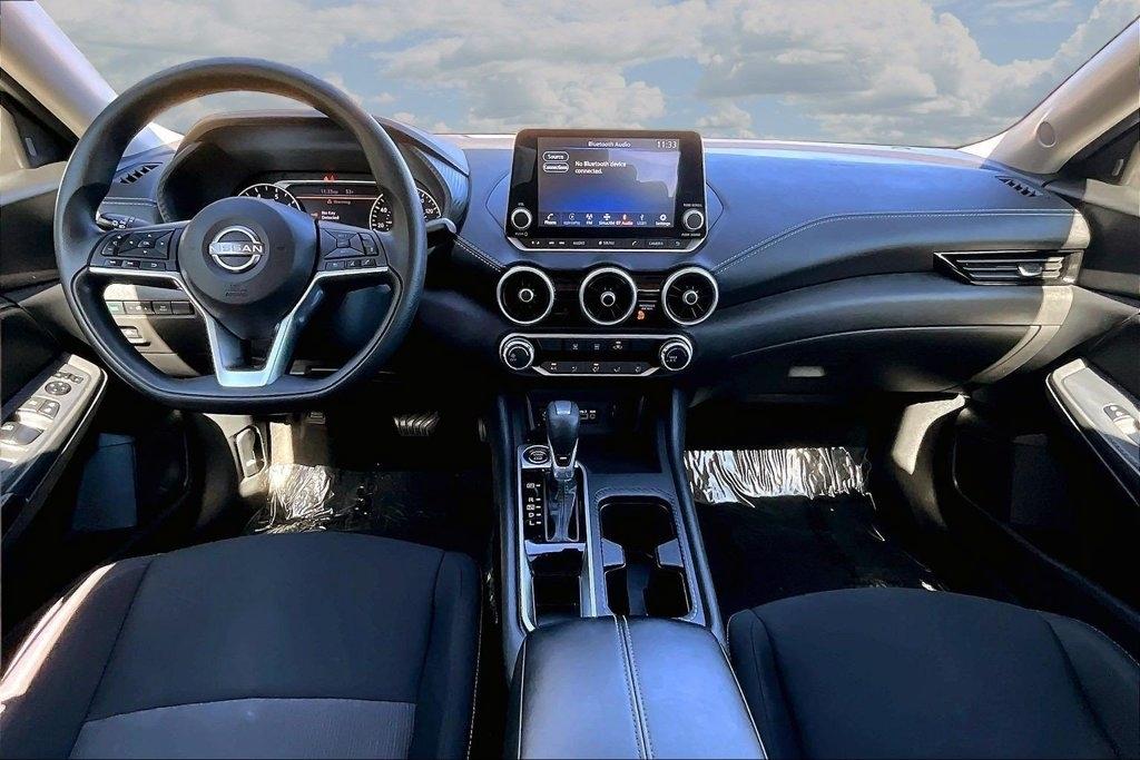 Nissan Sentra SV CVT 2025