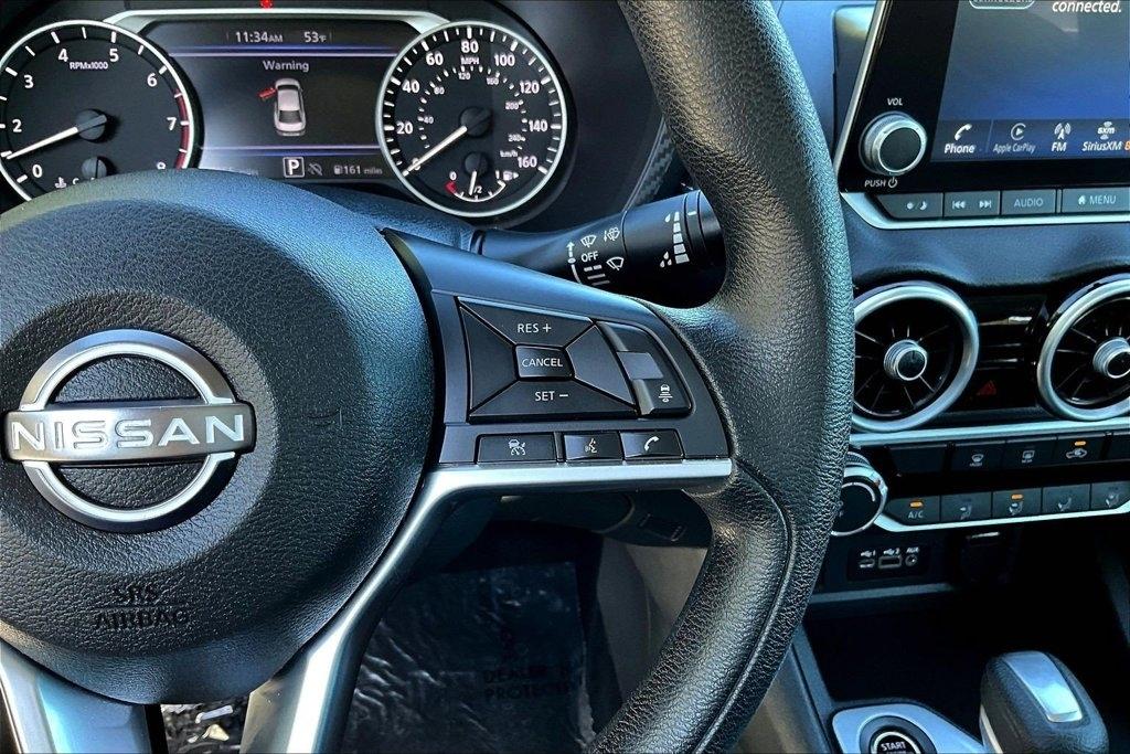 Nissan Sentra SV CVT 2025