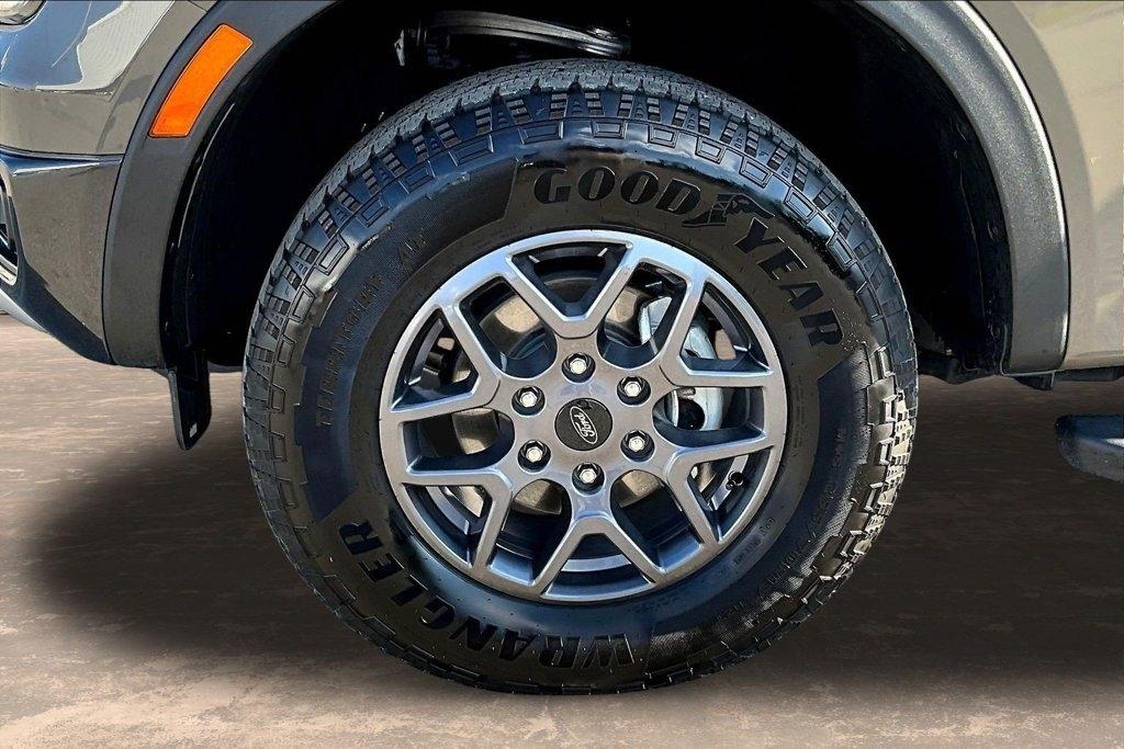 Ford Ranger XLT 4WD SuperCrew 5' Box 2025