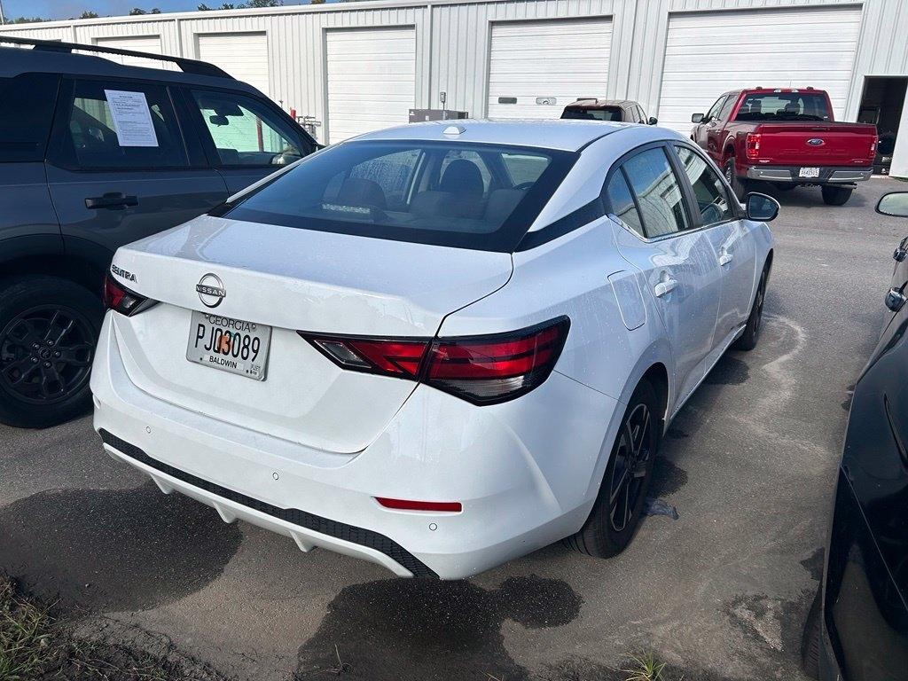 Nissan Sentra SV CVT 2025