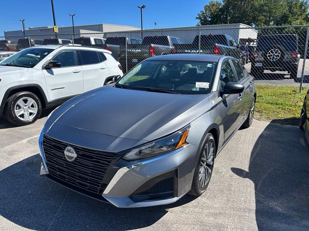Nissan Altima SV FWD 2025