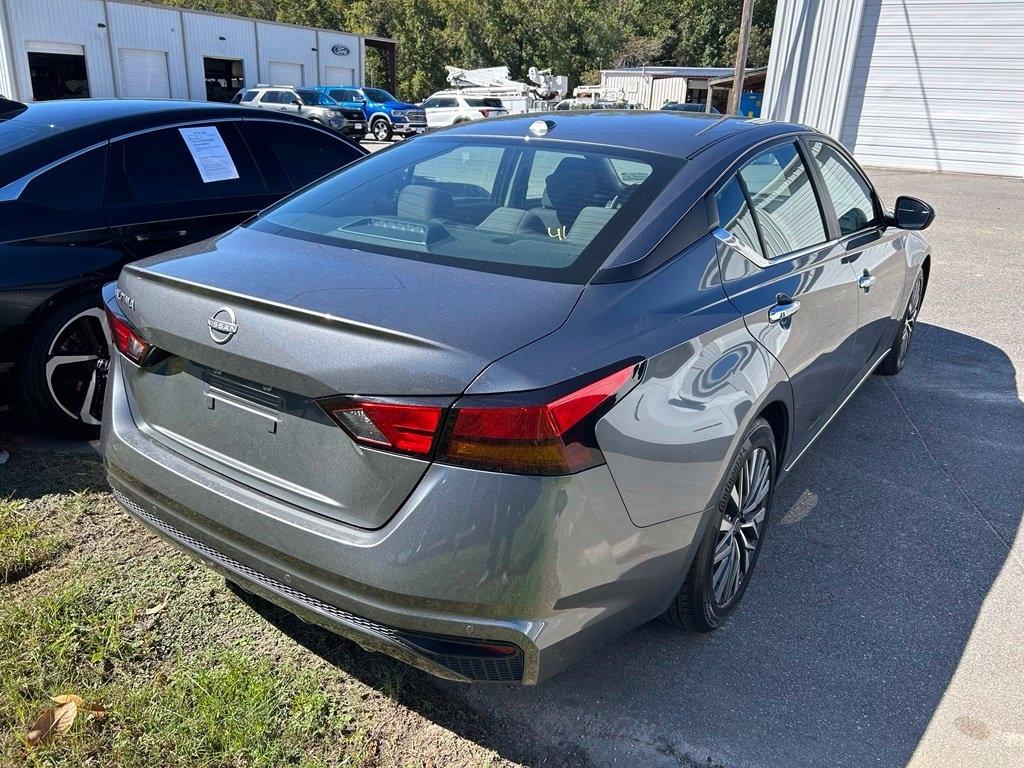 Nissan Altima SV FWD 2025