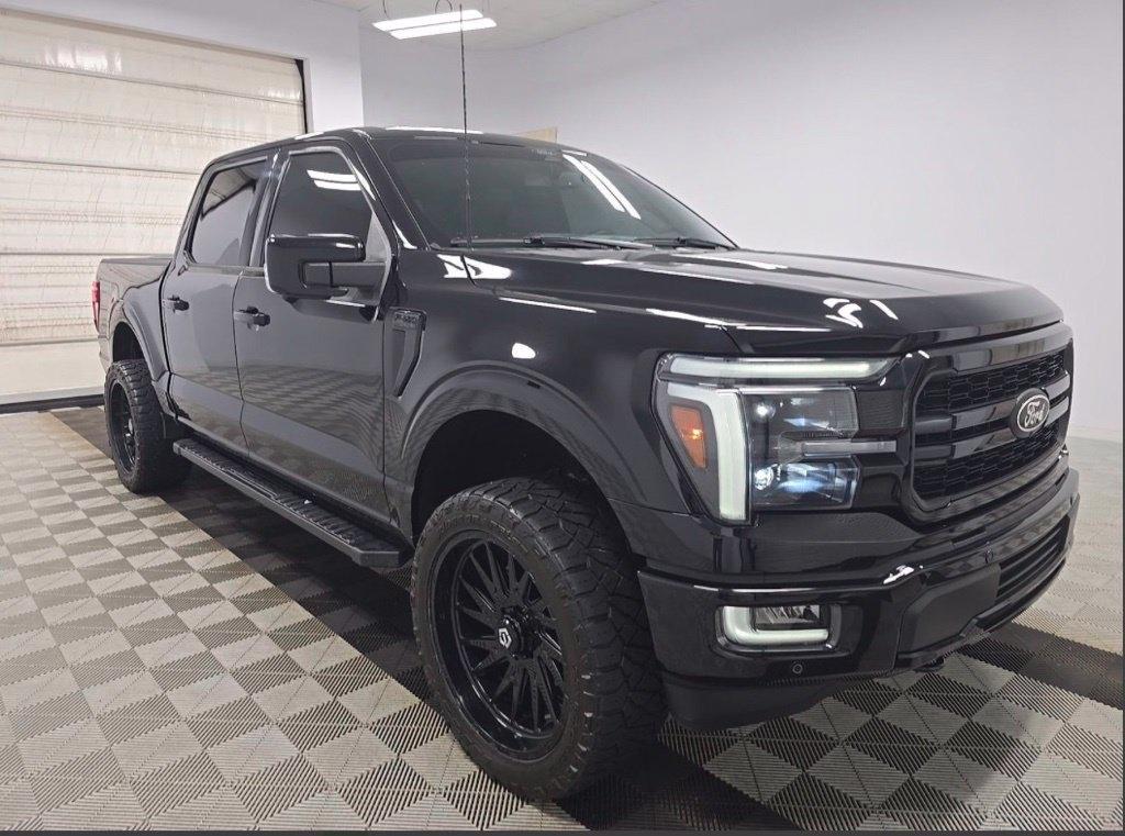 Ford F-150 Lariat 4WD SuperCrew 5.5' Box 2024