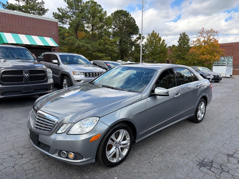 Mercedes-Benz E-Class E350 Sedan 4MATIC 2011 Mercedes-Benz E-Class E350 Sedan 4MATIC 2011
