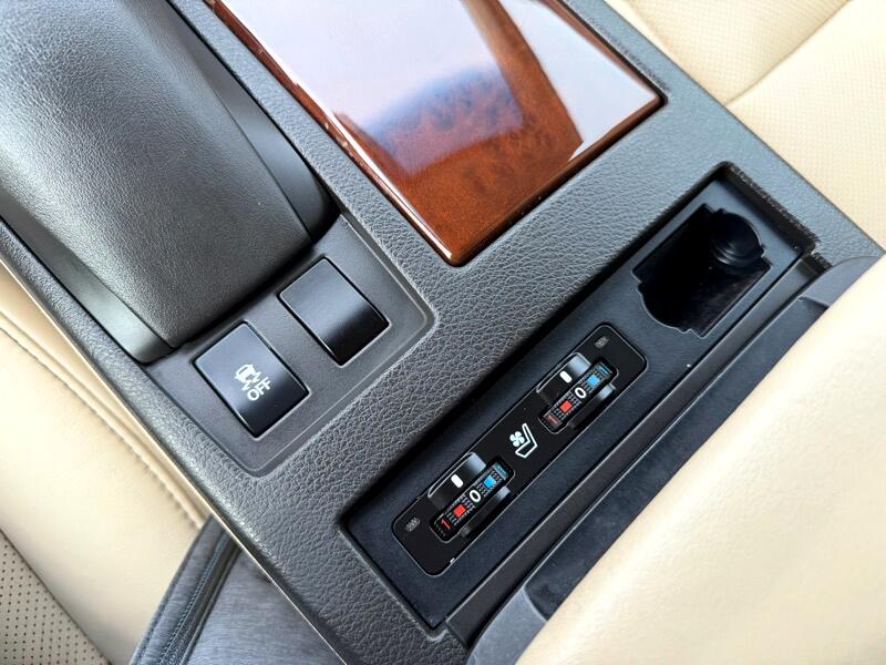 Lexus RX 350 FWD 2013