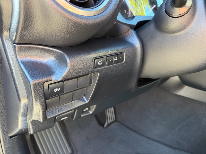 Lexus IS 300 RWD 2021