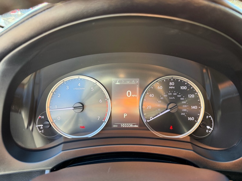 Lexus IS 300 RWD 2021