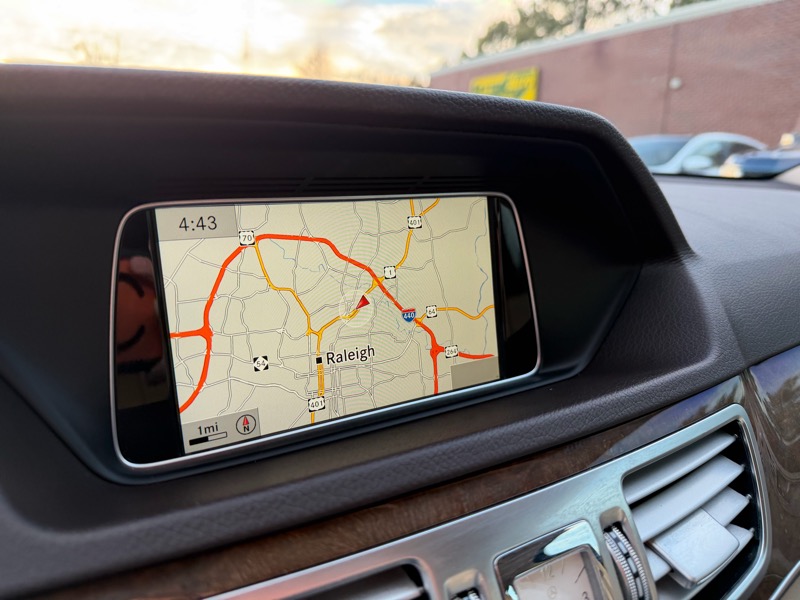 Mercedes-Benz E-Class E350 Luxury Sedan 2015