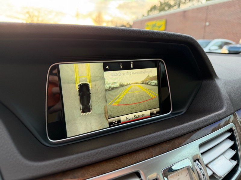 Mercedes-Benz E-Class E350 Luxury Sedan 2015