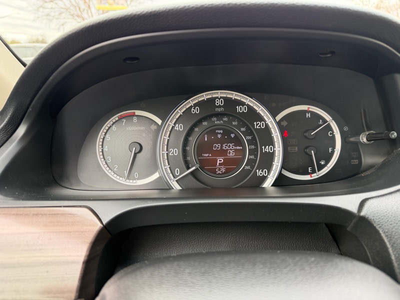 Honda Accord EX-L Sedan V6 6-Spd AT 2016