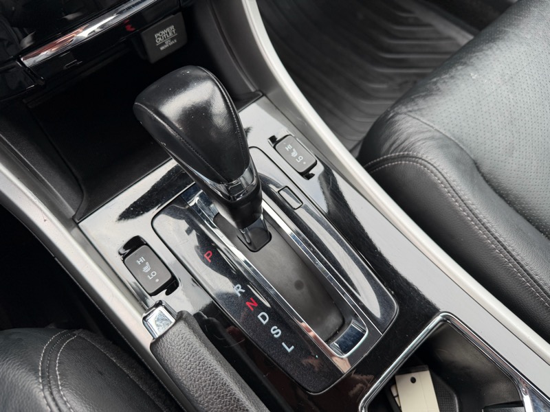 Honda Accord EX-L Sedan CVT 2016