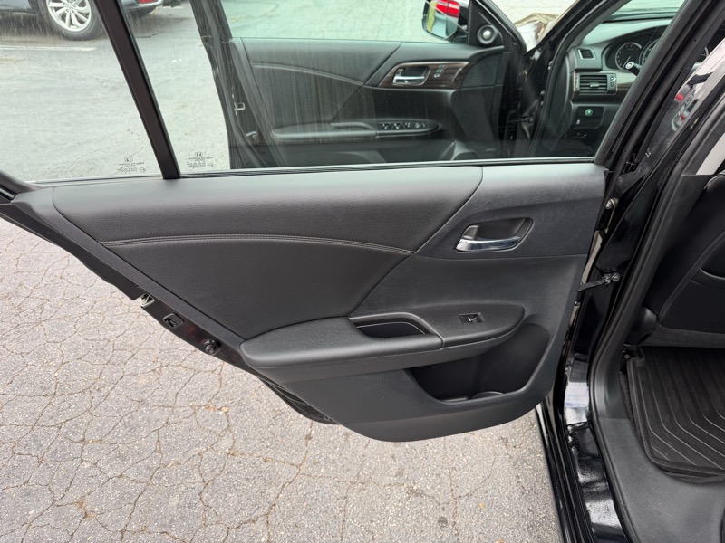 Honda Accord EX-L Sedan CVT 2016