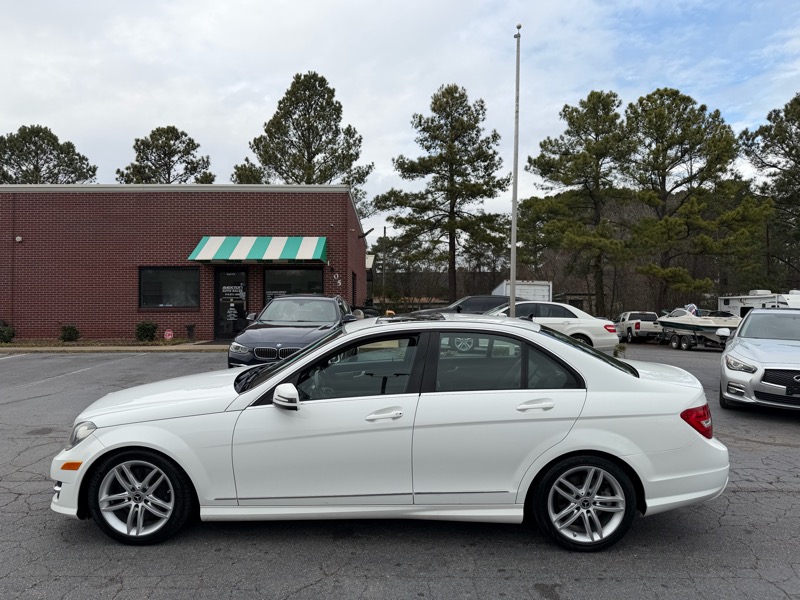 Mercedes-Benz C-Class C300 4MATIC Sport Sedan 2013