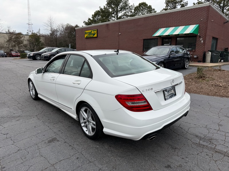 Mercedes-Benz C-Class C300 4MATIC Sport Sedan 2013