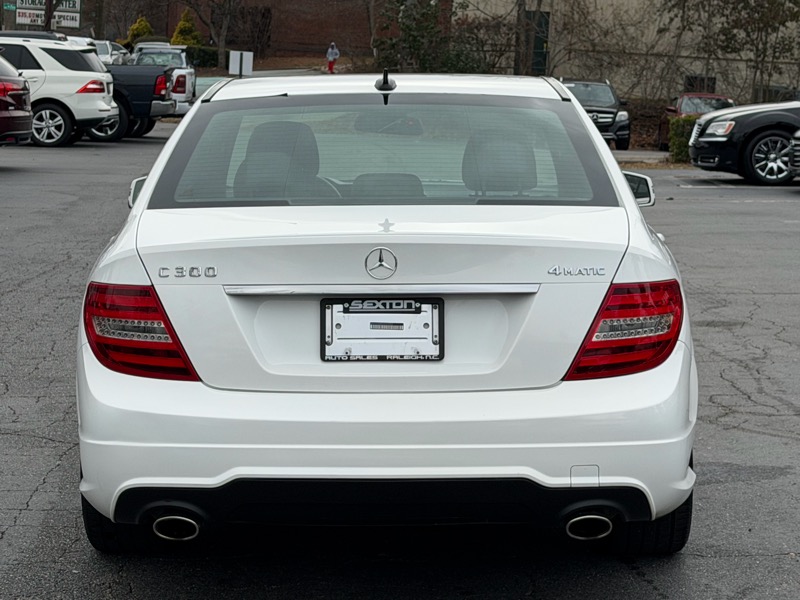 Mercedes-Benz C-Class C300 4MATIC Sport Sedan 2013