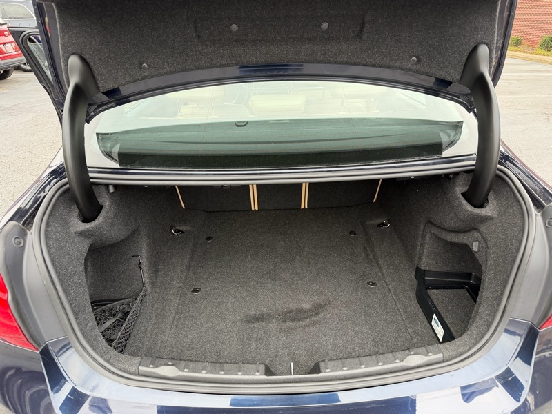 BMW 3-Series 330i xDrive SULEV Sedan 2017