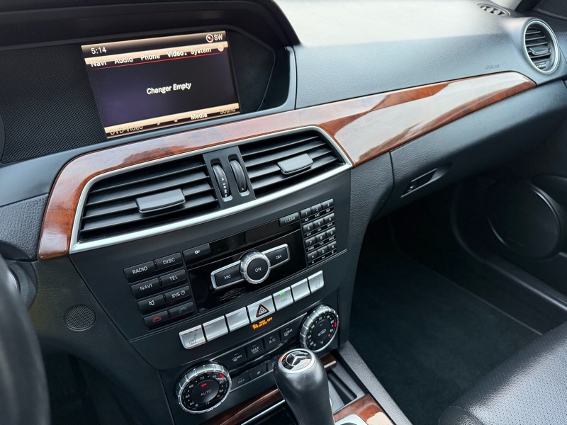 Mercedes-Benz C-Class C300 4MATIC Sport Sedan 2013