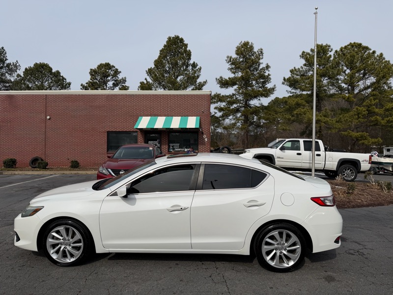 Acura ILX 8-Spd AT w/ Premium Package 2016