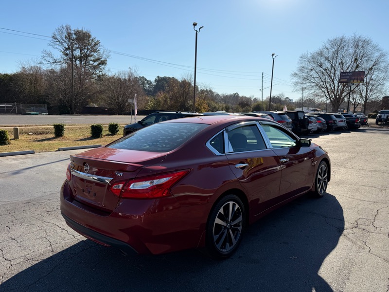 Nissan Altima 2.5 SR 2016