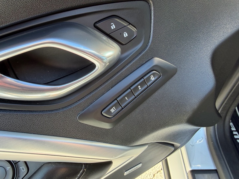 Chevrolet Camaro 2LT Coupe 8A 2018