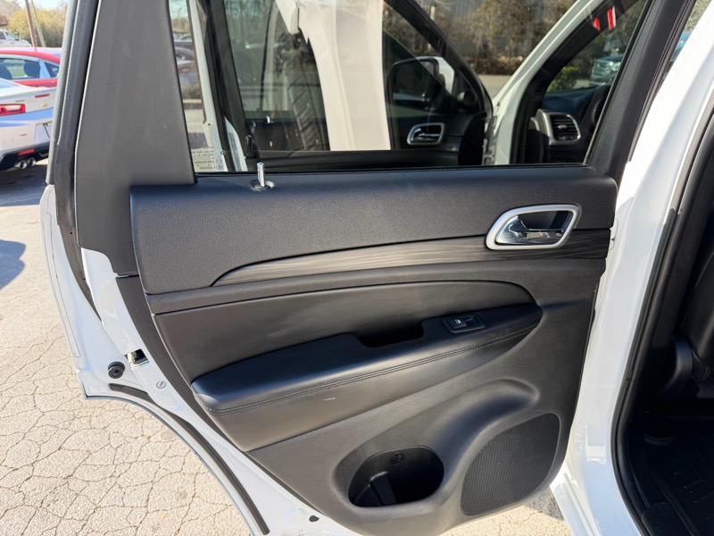 Jeep Grand Cherokee Altitude 4x4 2019