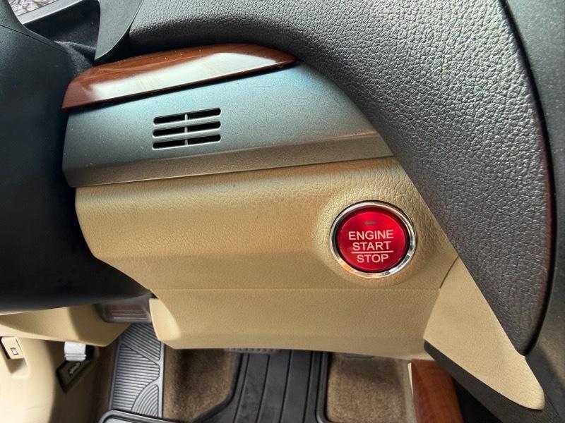 Acura RDX 6-Spd AT w/ Technology Package 2013