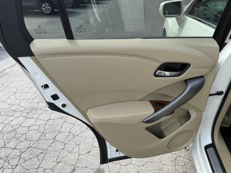 Acura RDX 6-Spd AT w/ Technology Package 2013